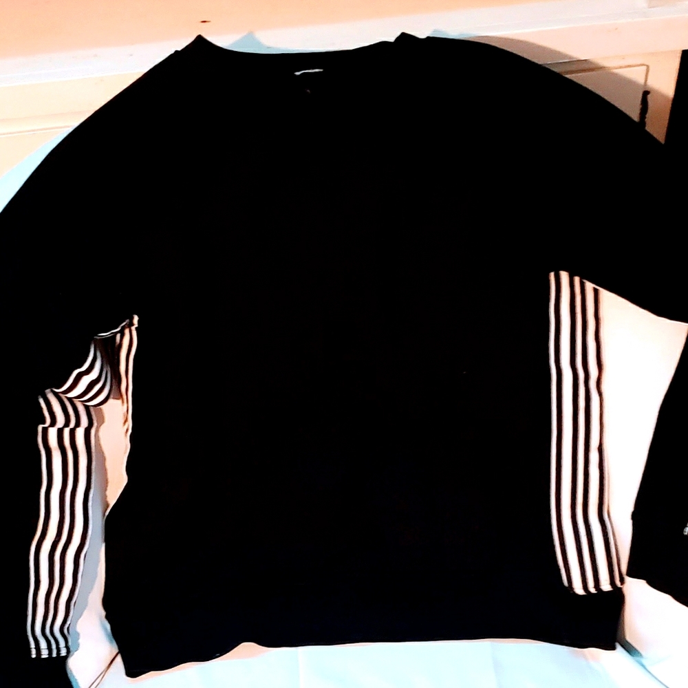 Womens sweatshirt